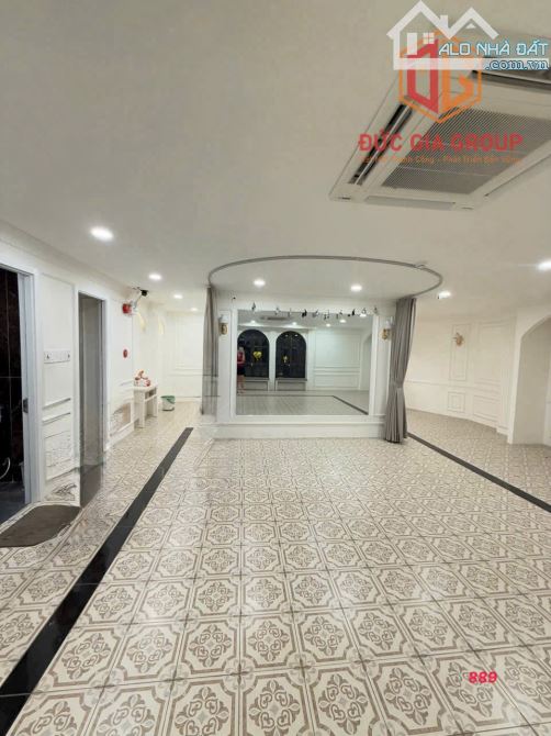 Cho thuê tòa nhà 1 trệt, 1 hầm 7 lầu đường Đồng Khởi vào 100m giá chỉ 40tr/tháng - 8