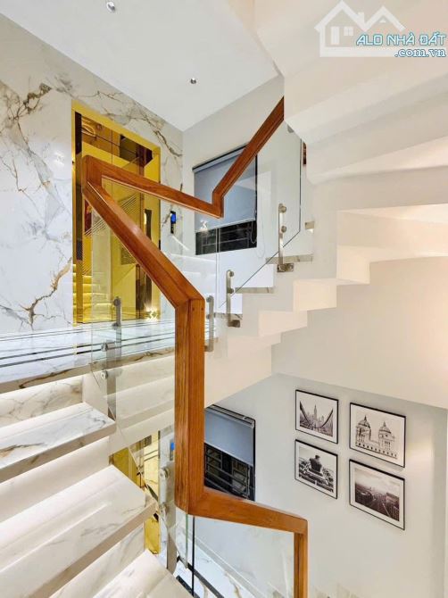 VỊ TRÍ VÀNG NẰM NGAY MẶT TIỀN ĐƯỜNG MAI THỊ LỰU, QUẬN 1- GIÁ NGỘP 6 TỶ 220 TRIỆU. DT 88M2 - 8