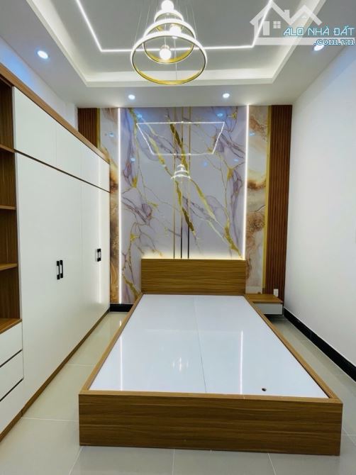 BÁN NHÀ HƯƠNG LỘ 2, ngay ngã tư 4 xã, giáp Tân Phú, DT 56m2, 3 Tầng kiên cố, 4PN, Chỉ 5,8ỷ - 8