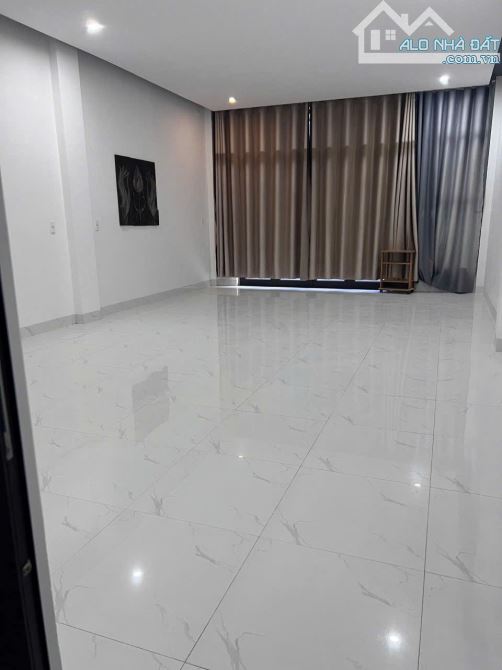 📌📌📌LÀM VIỆC TRỰC TIẾP GIÁ TỐT !!! Bán nhà 4 tầng đường Chu Lai , p. Mỹ An - 8