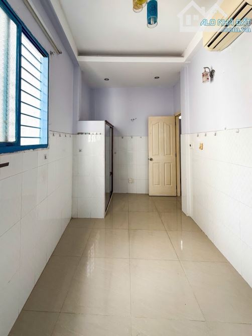 NHÀ ĐẸP 4 TẦNG BTCT, 5PN, NGUYỄN ĐÌNH CHÍNH,P15,PHÚ NHUẬN,(P, CẦU KIỆU) CHỈ 5,8 TỶ TL. - 8