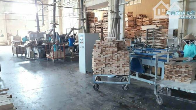 🔥 CHÍNH CHỦ gửi bán Gấp XƯỞNG 6930m2 Đường Lớn sát Lê Hồng Phong - Dĩ An - 8