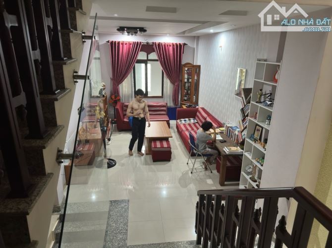 CHỦ GIẢM 500TR CHO SIÊU PHẨM MTKD NGAY BÌNH GIÃ TÂN BÌNH-4 TẦNG 74M2 SHR NHỈNH 17 TỶ TL - 8