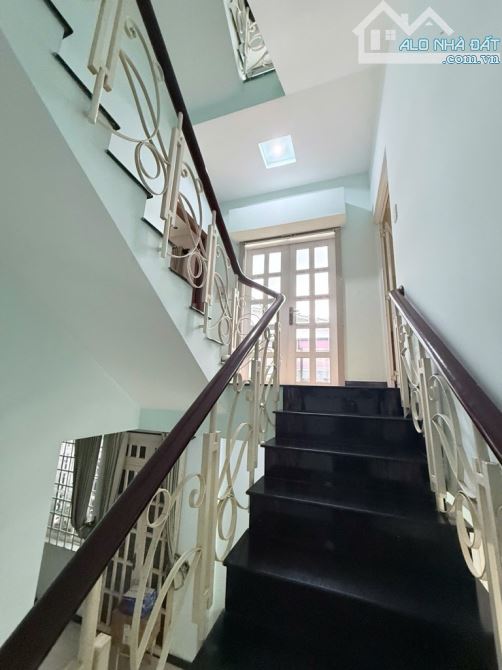 🔥CĂN GÓC 2 MẶT HẺM XE TẢI - NGANG LỚN 5.6 m - 98.2M2 - 4 TẦNG BTCT - 11.8TỶ TL - 8