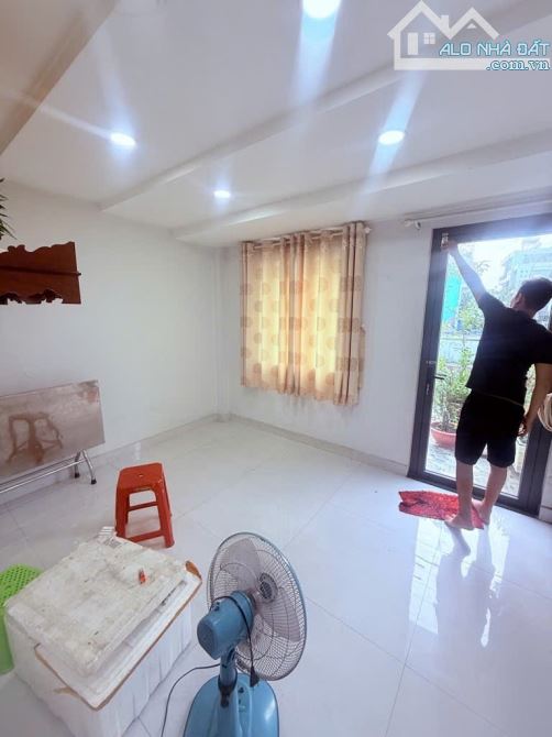TÂN PHÚ, BÁN NHÀ XÂY Ở TẶNG NỘI THẤT XỊN HXH PHÚ THỌ HÒA 4X15 GIÁ 7,2TỶ TL - 9