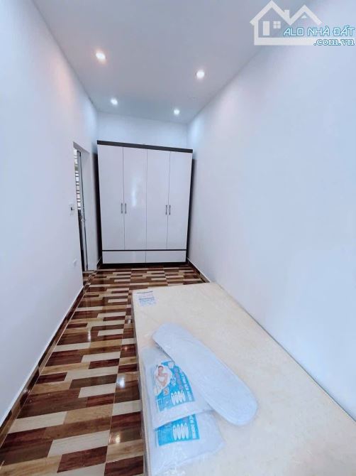 🍎 Bán nhà 2 tầng- mặt ngõ trần nguyên hãn- lê chân- giá 2,25 tỷ- 40m2 - 9