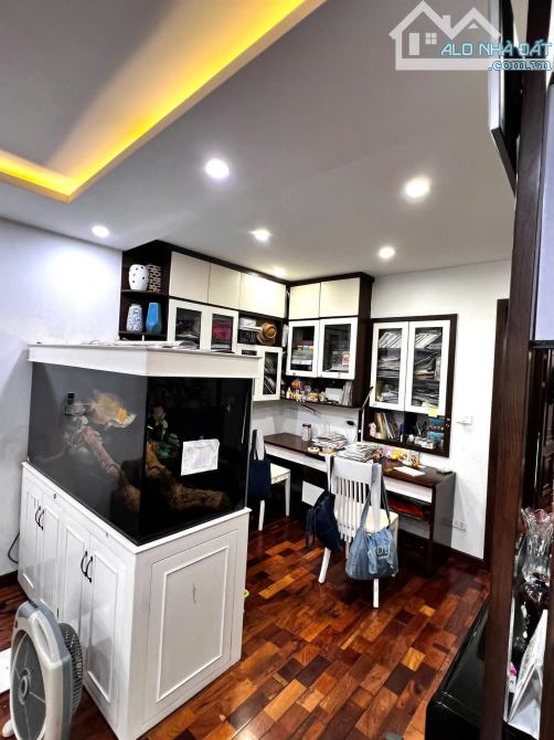 BÁN CĂN HỘ TẬP THỂ  ĐẸP THỊNH HÀO 1 - ĐỐNG ĐA - 36/70M - 4,95 TỶ - DỌN VÀO Ở NGAY. - 9