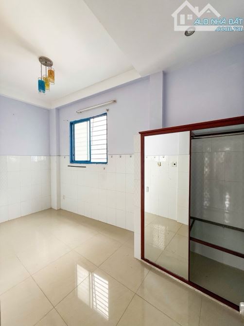 NHÀ ĐẸP 4 TẦNG BTCT, 5PN, NGUYỄN ĐÌNH CHÍNH,P15,PHÚ NHUẬN,(P, CẦU KIỆU) CHỈ 5,8 TỶ TL. - 9