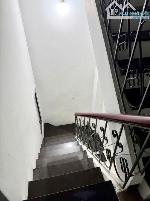 Nhà mặt phố Trần Đăng Ninh - Hà Đông 4 ngủ có 13 triệu - 9
