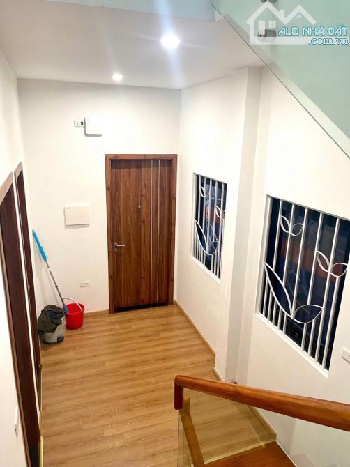 Bán nhà Láng Hạ 76,21m², 5 tầng, phân lô VIP, ô tô tránh, nguồn độc quyền, giá 24 tỷ - 9