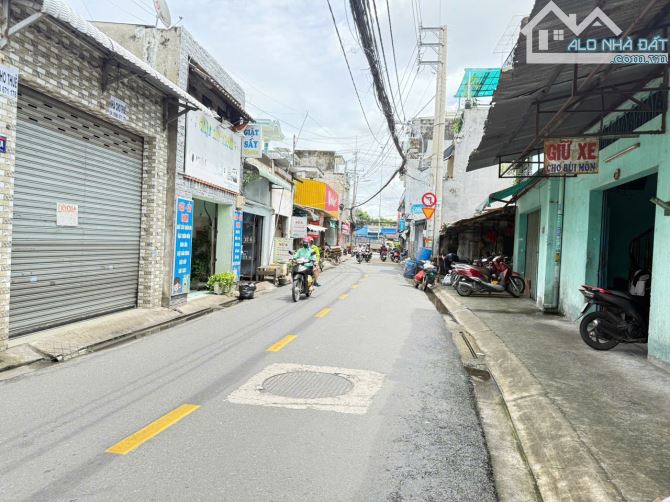 Bán Nhà Xuân Thới Đông, 101m, 3 Tầng, ngang khủng 8,36m . Đường 5m Thông ơi ngủ trong nhà - 9