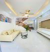 Bán nhà ba tầng, diện tích 40 m², hướng đông nam. Giá 2.1 tyt