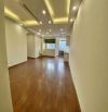 Cho thuê căn hộ chung cư Goldseason 47 Nguyễn Tuân 75m 2 ngủ đồ cơ bản 13 triêu/tháng