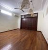 Cho thuê nhà Nghĩa Đô – Cầu Giấy DT 55m x 5 tầng, lô góc, ô tô đỗ giá thuê 19tr/th