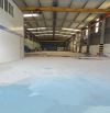Cho thuê xưởng Thuận An 700m nền epoxy sẵn 2 cẩu trục điện 400kva đường cont sx đa nghề