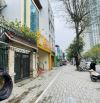 Mặt phố Lạc Long Quân quận Tây Hồ 153m2 MT8.2m-4 Tầng Vỉa Hè Siêu Rộng Kinh Doanh Đẹp