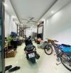 Hoàng Hoa Thám, Ba Đình, ngõ thông, 20m oto, full nội thất, 8.2 tỷ