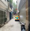 Bán nhà phố Hoàng Quốc Việt,30m2, 5 tầng, mặt tiền 3,6m, ô tô, kinh doanh, nhỉnh 9 tỷ