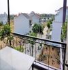CẦN BÁN NHÀ VILA NỘI THẤT HIỆN ĐẠI VÀ THOÁNG MÁT KHU BỜ HỒ, BÀU TRAM 2, HỘI AN