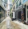Chủ cần bán gấp nhà Dương Quảng Hàm Cầu Giấy ngõ thông oto KD 65m x6t nhỉnh 21 tỷ TL.