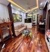 CĂN HỘ TẬP THỂ TÔN ĐỨC THẮNG  70m2 - 4,95 tỷ ĐẸP XỊN SÒ - OTO ĐỖ CHÂN CẦU THANG - 2 THOÁNG