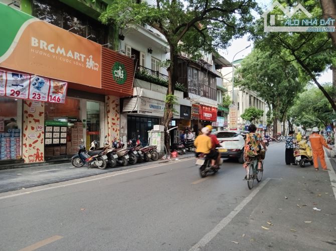 Lãi 1088 tỷ,,, Bán nhà Mặt Phố Hàng Trống, 489m2, MT 15.5m,( Giá Đầu Tư) 279 Tỷ,