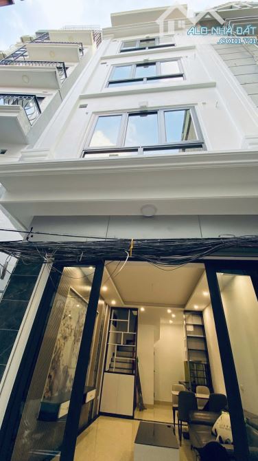 NGÕ THÔNG LÔ GÓC 2 THOÁNG BÙI XƯƠNG TRẠCH THANH XUÂN 30Mx 5 Tầng ; 7,5 tỷ NỘI THẤT ĐẸP