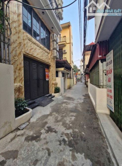 Bán Toà Nhà CHDV đường Phương Canh ngõ thông oto. 70m2 x 7 Tầng Thang máy. 17 phòng kk