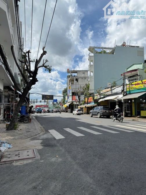 Bán Nhà Đường, trần thái Tông, P 15 Tân Bình, Ngang 6M 150M2 , giá chỉ 23Tỷ