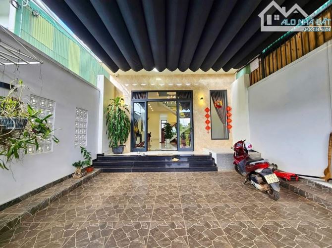 BÁN NHÀ 1 MÊ HẺM 128 ĐỒNG KHỞI - BMT. GIÁ: 4,6 TỶ