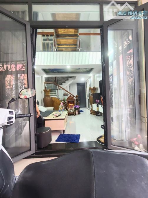 BÁN GẤP NHÀ PHỐ 5 TẦNG XE Ô TÔ NẰM TRONG SÂN KHU PHÂN LÔ VIP LÊ ĐỨC THỌ P13 QUẬN GÒ VẤP