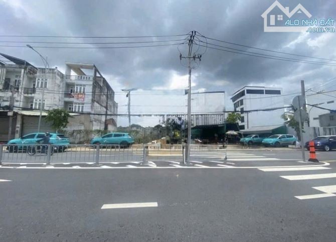 Bán nền đất 15×26 full thổ cư khu tên lửa đường 20m