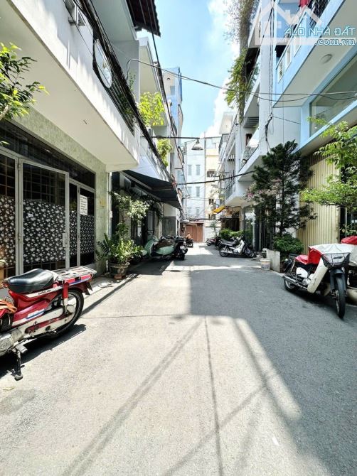 LÊ VĂN SỸ, Q3 82M2 (5.5x15) HẺM 6M - 3 TẦNG 4PN - CHỈ 10.9 T.ỶTL