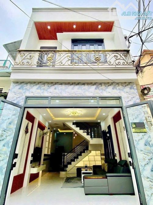 Bán nhanh căn nhà ngay Phạm Văn Đồng, Thủ Đức. Giá: 2 tỷ 520tr/68m2, sổ riêng