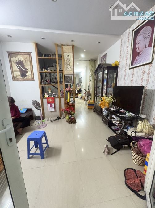Nhà 2 tầng, 4.5x14m, 63m2, P1, Tân Bình, đường Bùi Thị Xuân, chỉ 7.6 tỷ TL