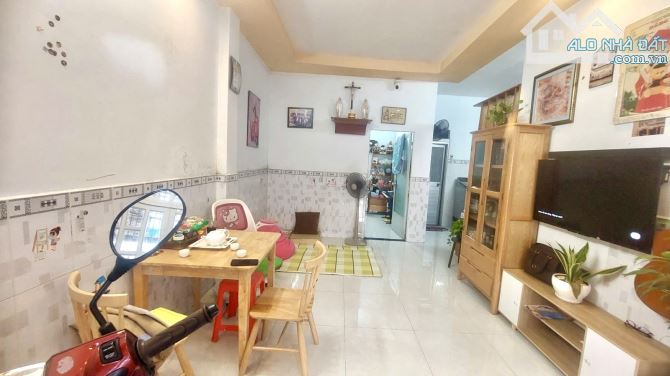 🌴Bán nhà C4 - 58mv(5.8*10), Full thổ, Công nhận đủ, TT Linh Trung, Thủ Đức.