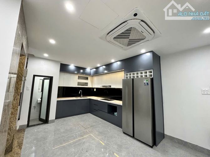 🫰🫰🫰 NGÔ GIA TỰ – VIỆT HƯNG 🫰🫰🫰 🏠 NHÀ ĐẸP - THANG MÁY - FULL NỘI THẤT SANG XỊN