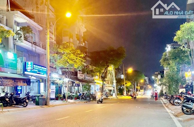 Bán nhà gần mặt tiền Hùng Vương Quận 10 - 91m2 – 5 tầng - HXH – thu nhập 30tr/tháng. 16 tỷ