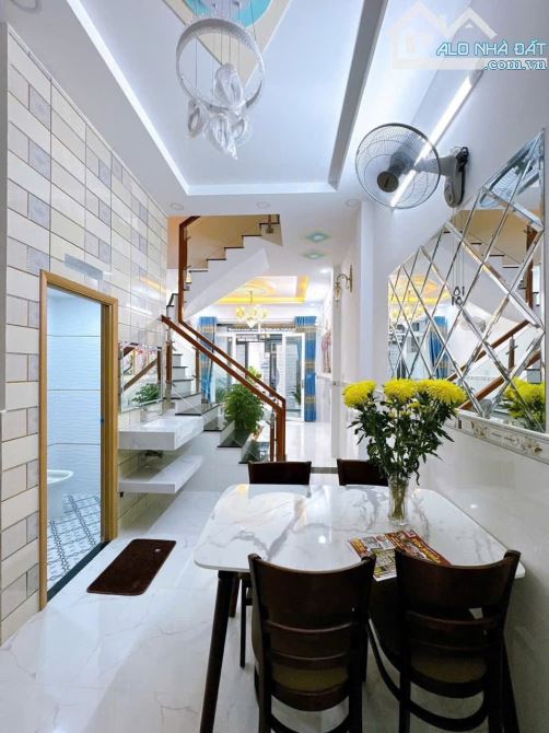 Bán nhà ngay Lê Lợi, Gò Vấp. 60,2m2, sổ riêng, gần đại học Công Nghiệp/ Giá chỉ 4 tỷ 350tr