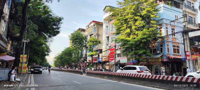Bán Đất đường Lạc Long Quân, Tây Hồ. 233m² - Mt 9.7m - 52 Tỷ ô tô cách 15m thông