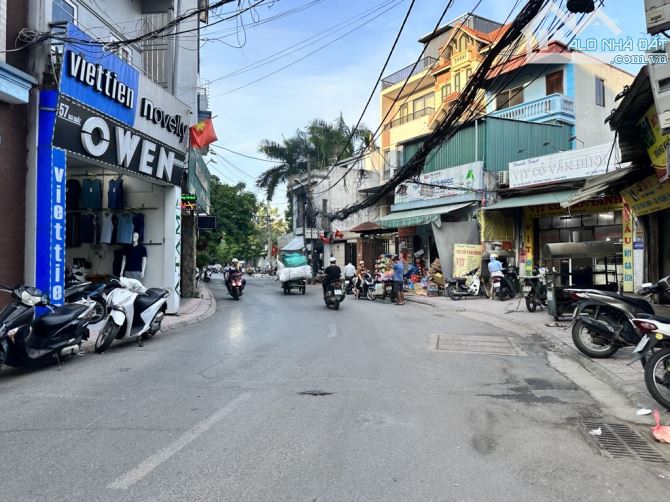 BÁN NHÀ GIA QUẤT LONG BIÊN- CẤP 4- NGÕ THÔNG-OTO TRÁNH NHAU-42M-NHỈNH 4 TỶ