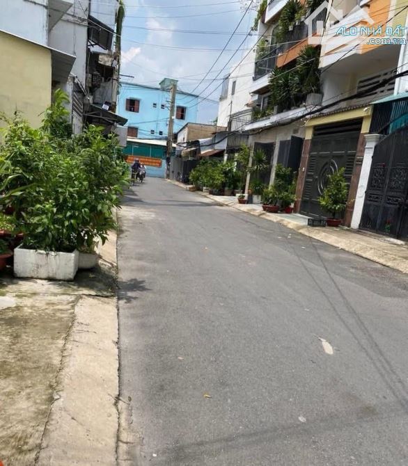 Bán nhà Gò Vấp, hẻm xe hơi Quang Trung, gần Vincom,  40M², 5 tỷ TL