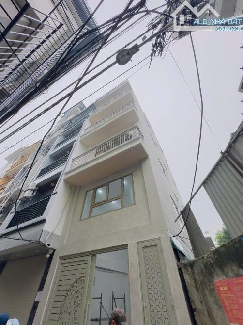 NGUYỄN VĂN LỘC MỖ LAO TÒA CCMN XÂY MỚI LÔ GÓC 3 THOÁNG Ô TÔ 64m 20 TỶ