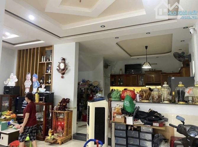 NHÀ 3 TẦNG LÔ GÓC KIỆT 211 NGUYỄN VĂN THOẠI - TRUNG TÂM PHỐ TÂY