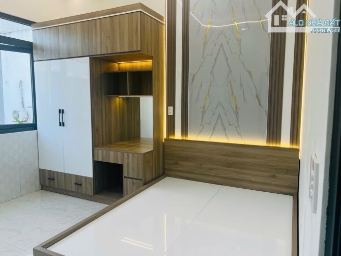 HẺM 5M - LÊ VĂN QUỚI - NGÃ TƯ 4 XÃ - 2TẦNG- 2PN,2WC - 40M2