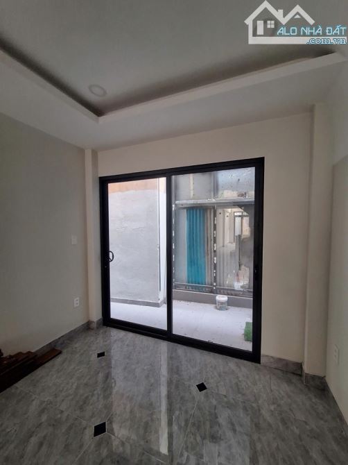 BÁN NHÀ MẶT TIỀN KD NGAY SÁT NGUYỄN VĂN TRỖI - 4 TẦNG -  PHÚ NHUẬN  - 57M2 - NHỈNH 15 TỶ