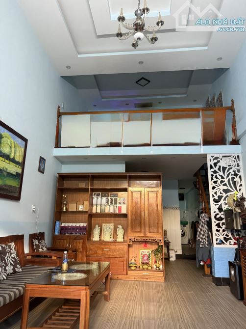SIÊU PHẨM NHÀ LÕI PHỐ CỔ HỘI AN ✨  📍 Vị trí vàng: Kiệt Phan Châu Trinh – chỉ vài bước ra