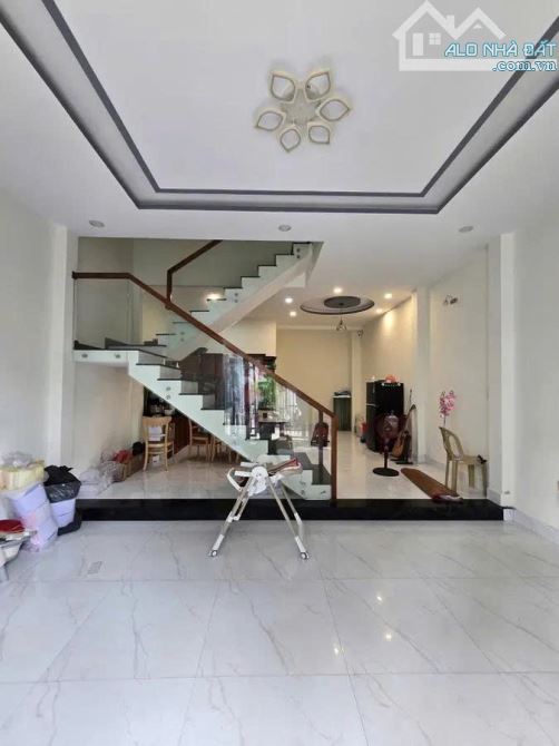 🏡 NHÀ 3 TẦNG – KIỆT 5M TRẦN ĐÌNH NAM – GẦN BẾN XE ĐÀ NẴNG

 CHỈ 4.15TY