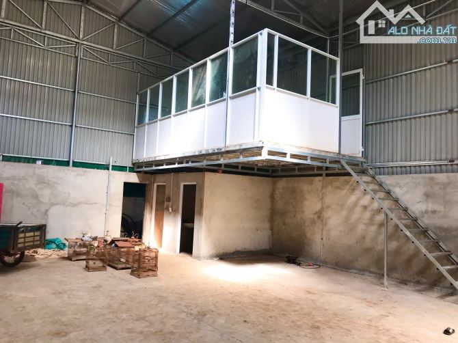 Cho thuê kho 500m2 mới 100% khu vực vành đai 14/26 Eatu BMT