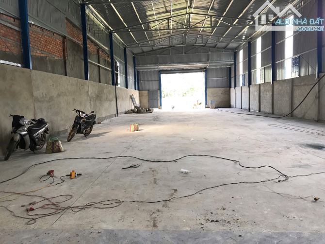 Cho thuê kho 500m2 không cấm tải khu vực Buôn Ju kho mới 100%